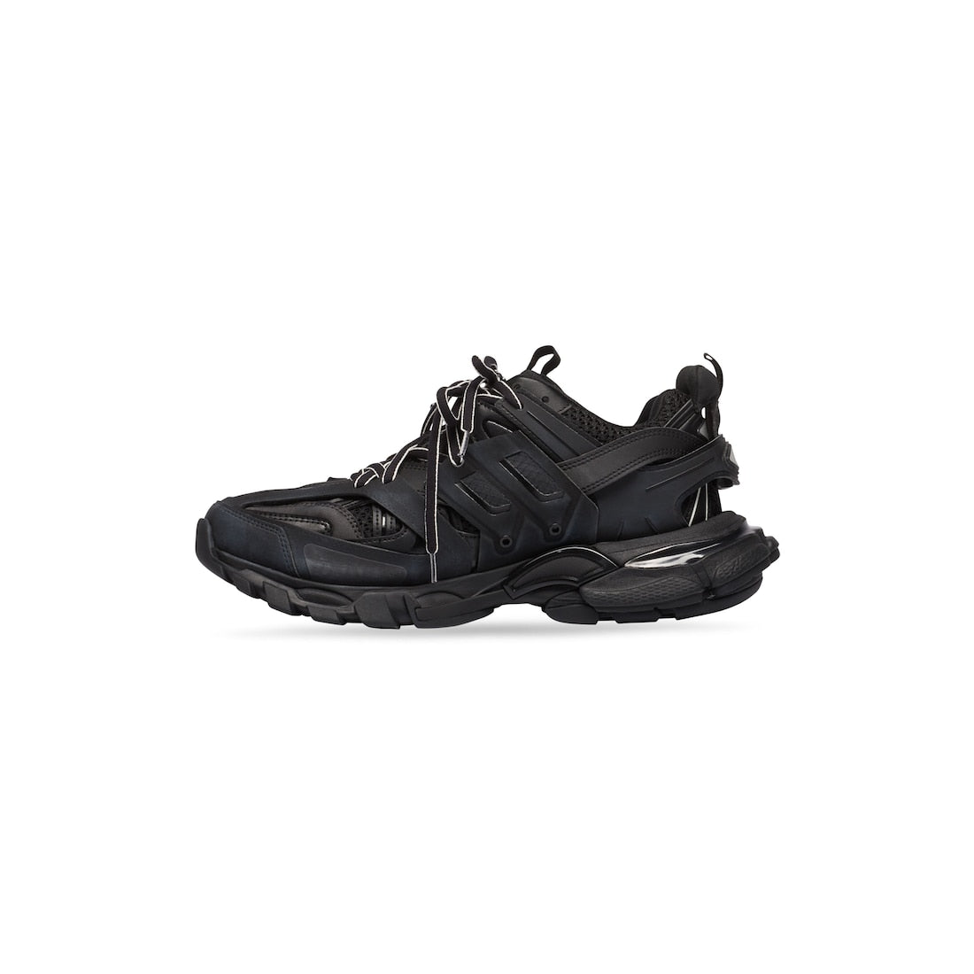 sneakers track