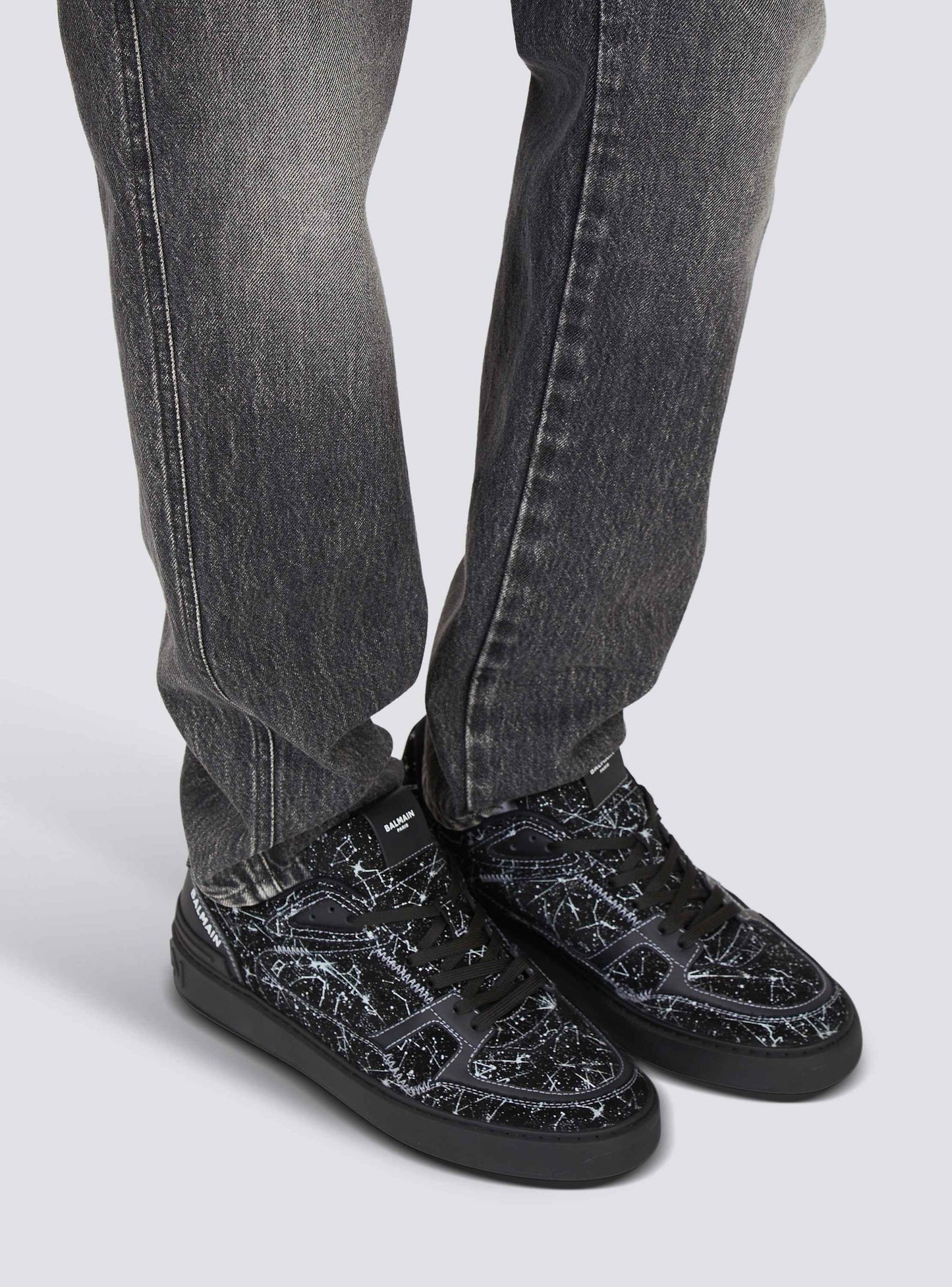 Sneaker B-Court Skate in pelle scamosciata con stampa Galaxy